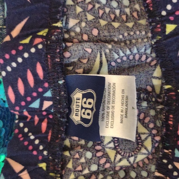 Girls clothing bundle - Picture 13 of 14